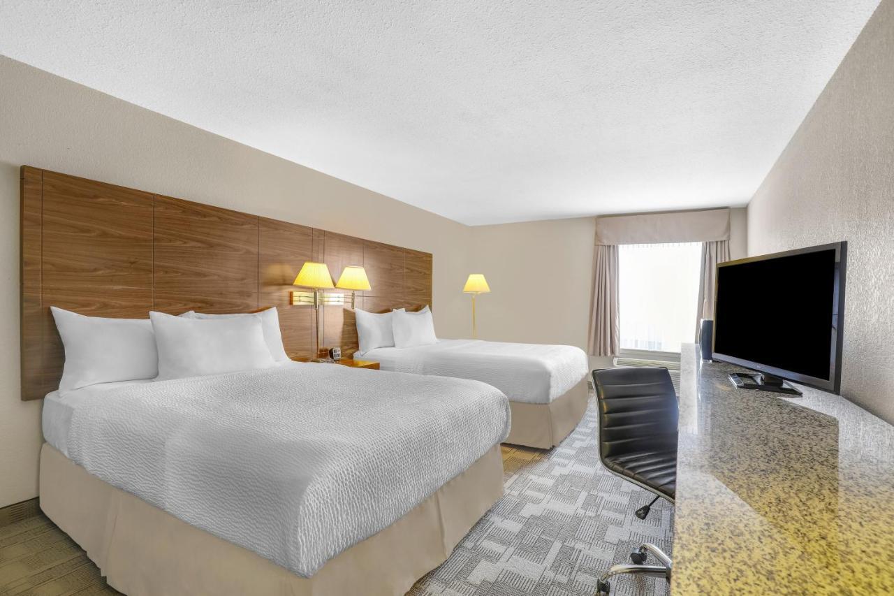 Days Inn By Wyndham Red Deer Kültér fotó