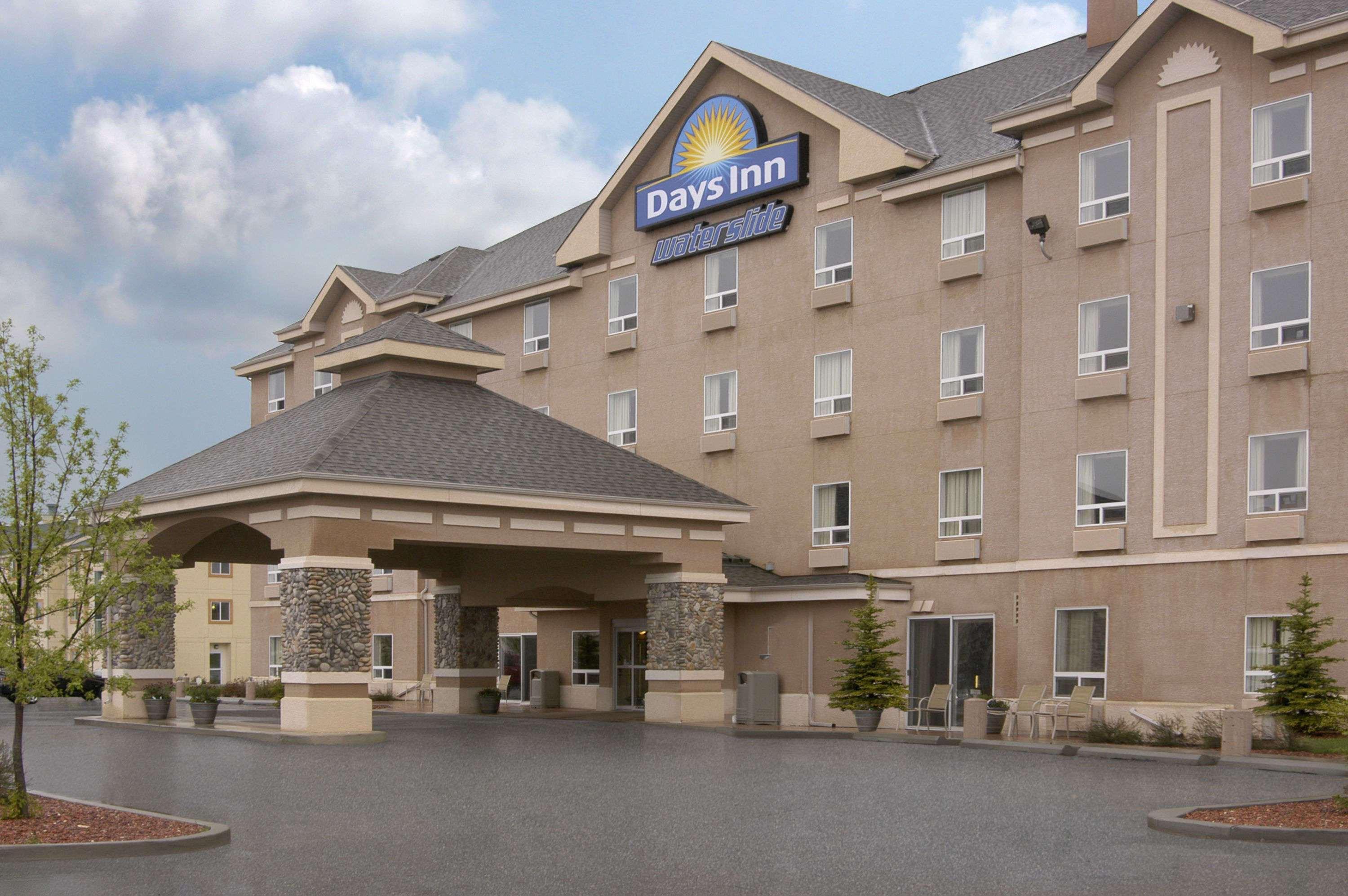 Days Inn By Wyndham Red Deer Kültér fotó
