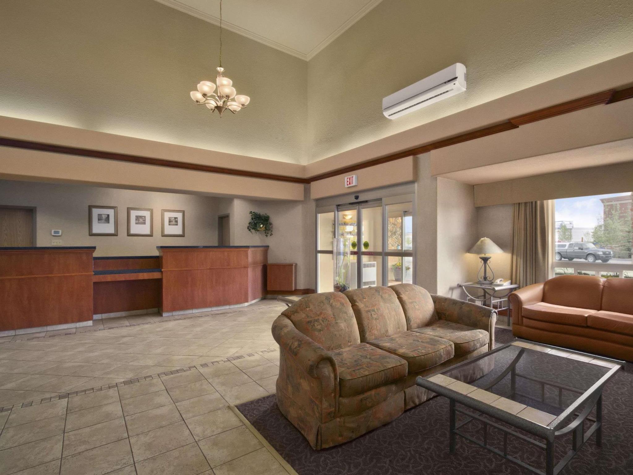 Days Inn By Wyndham Red Deer Kültér fotó
