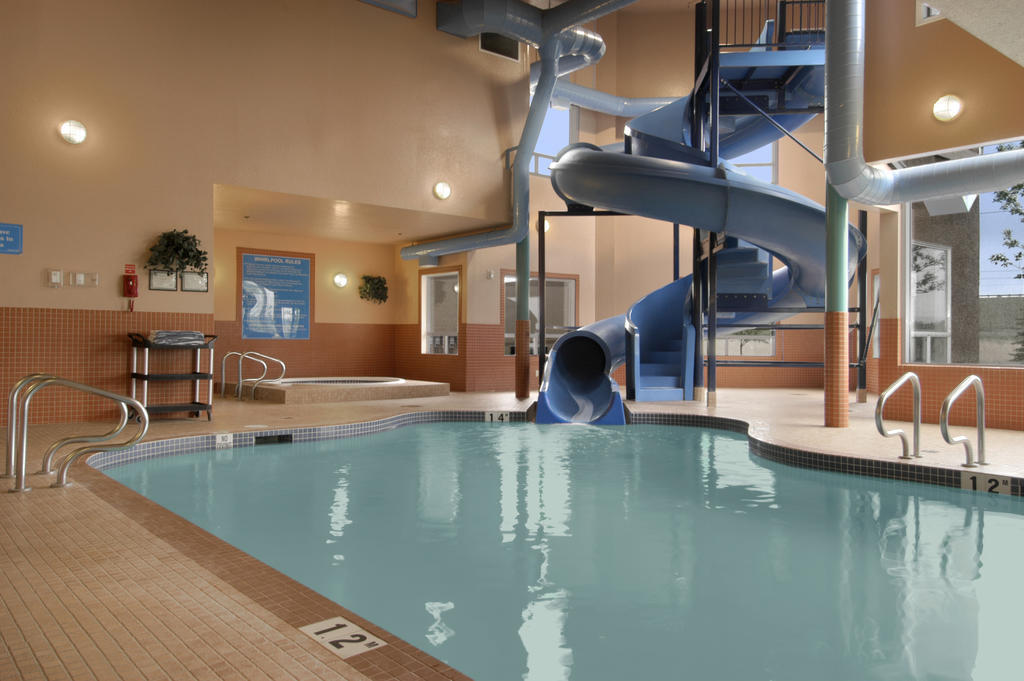 Days Inn By Wyndham Red Deer Kültér fotó
